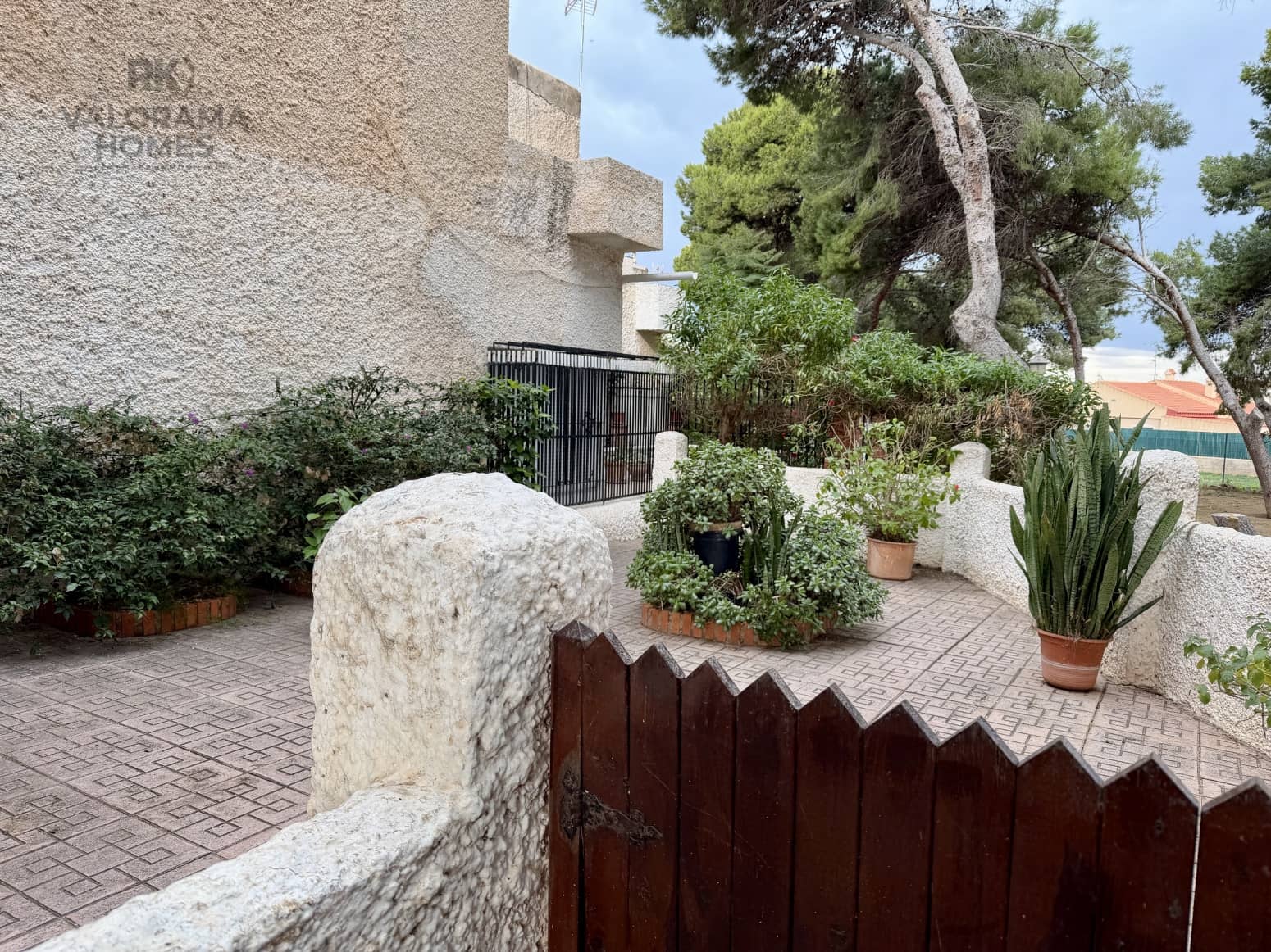 2 bedroom Flat for sale in Playa Honda - € 110,000 (Ref: 9495561)