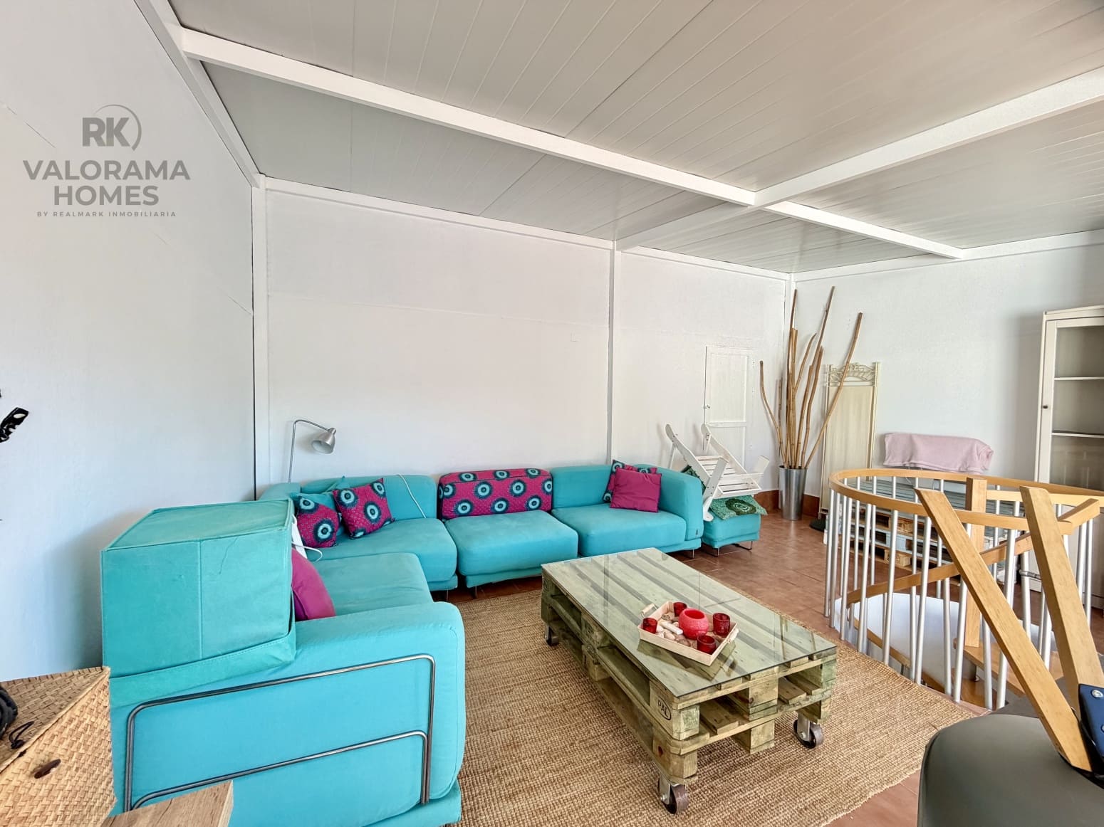 2 makuuhuone Asunto myytävänä paikassa Cala Flores mukana uima-altaan 
autotalli - 240 000 € (Ref: 9601341)