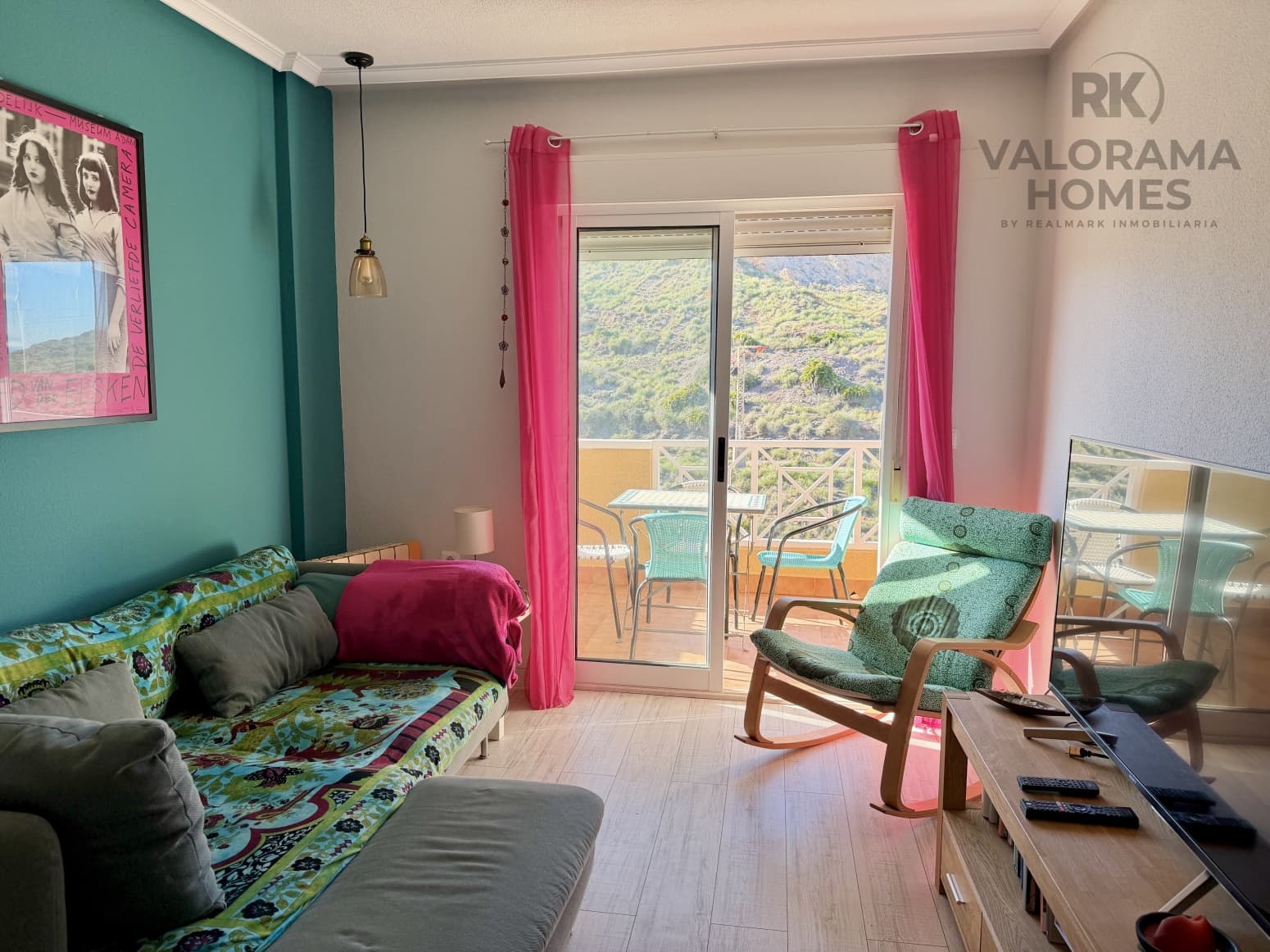 2 makuuhuone Asunto myytävänä paikassa Cala Flores mukana uima-altaan 
autotalli - 240 000 € (Ref: 9601341)