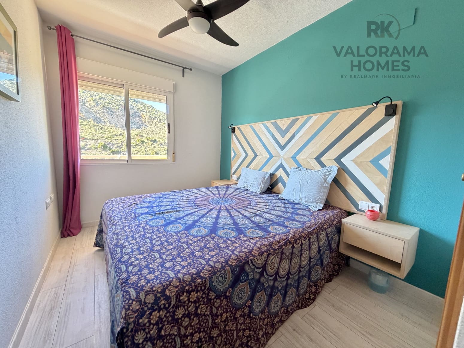 2 makuuhuone Asunto myytävänä paikassa Cala Flores mukana uima-altaan 
autotalli - 240 000 € (Ref: 9601341)