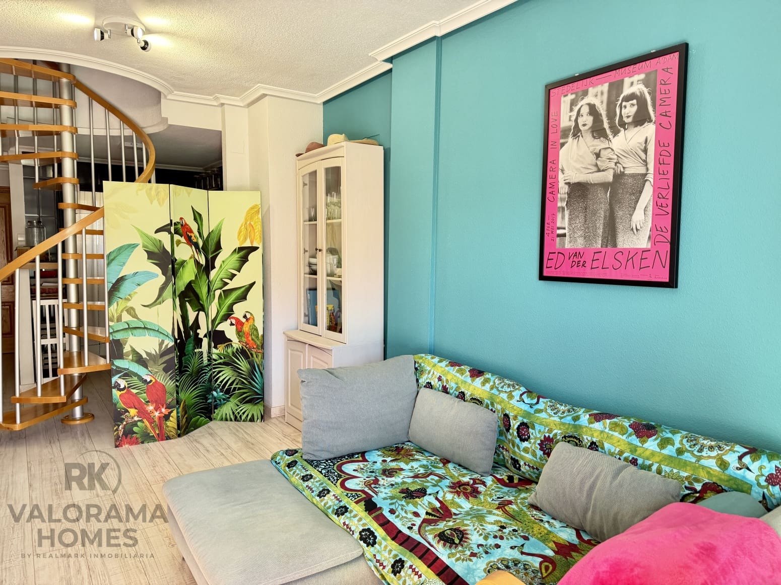 2 makuuhuone Asunto myytävänä paikassa Cala Flores mukana uima-altaan 
autotalli - 240 000 € (Ref: 9601341)