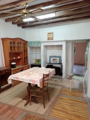 3 bedroom Villa for sale in San Antón, Cartagena - € 78,000 (Ref: 9606382)