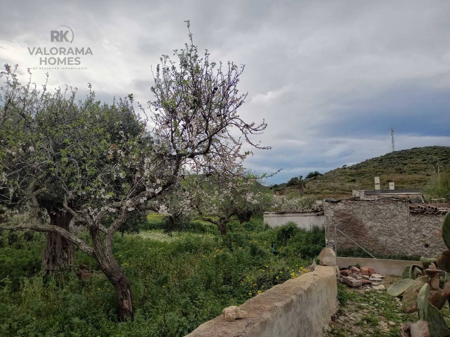 3 bedroom Villa for sale in Cartagena - € 78,000 (Ref: 9606382)