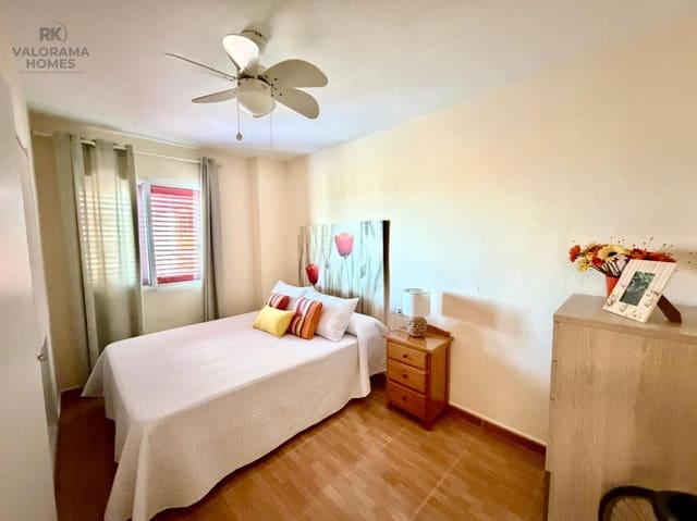 3 chambre Appartement à vendre à La Manga del Mar Menor avec garage - 225 000 € (Ref: 9635003)