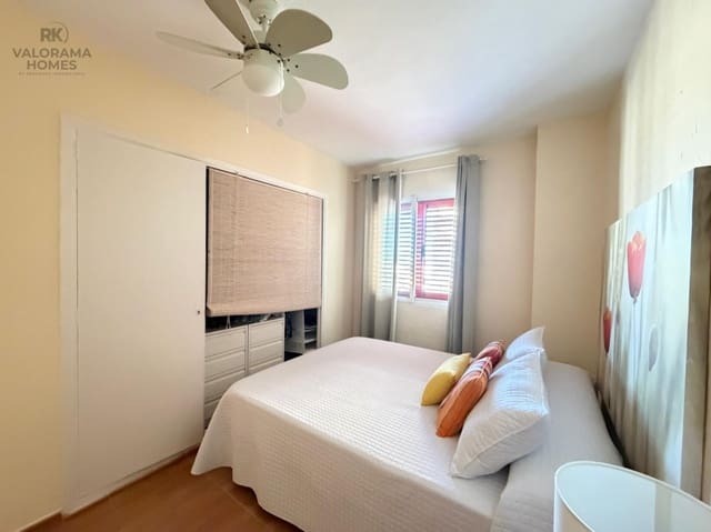 3 chambre Appartement à vendre à La Manga del Mar Menor avec garage - 225 000 € (Ref: 9635003)