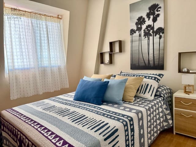 3 chambre Appartement à vendre à La Manga del Mar Menor avec garage - 225 000 € (Ref: 9635003)