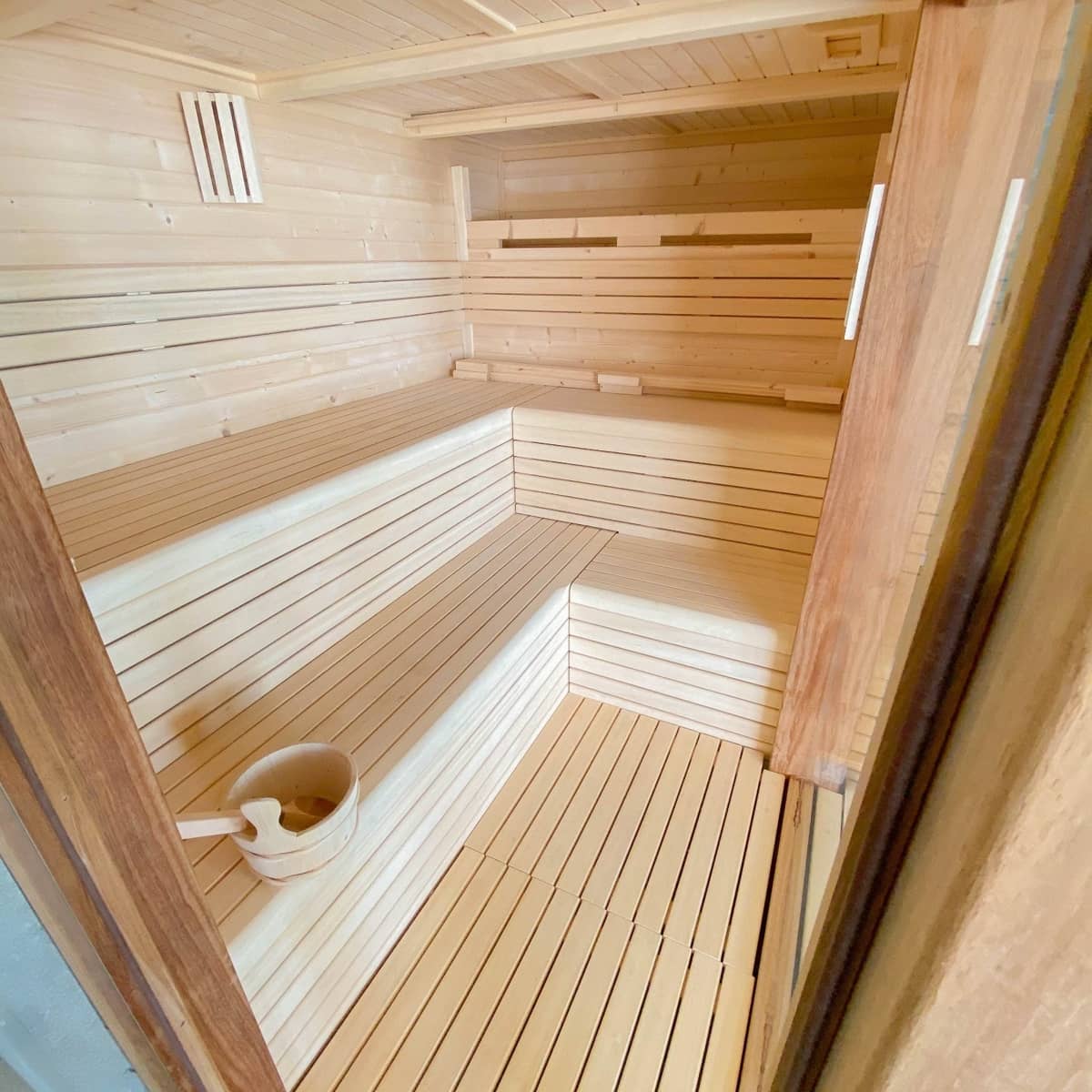 3 bedroom Apartment for sale in Benalmadena with pool - € 1,349,000 (Ref: 9271555)