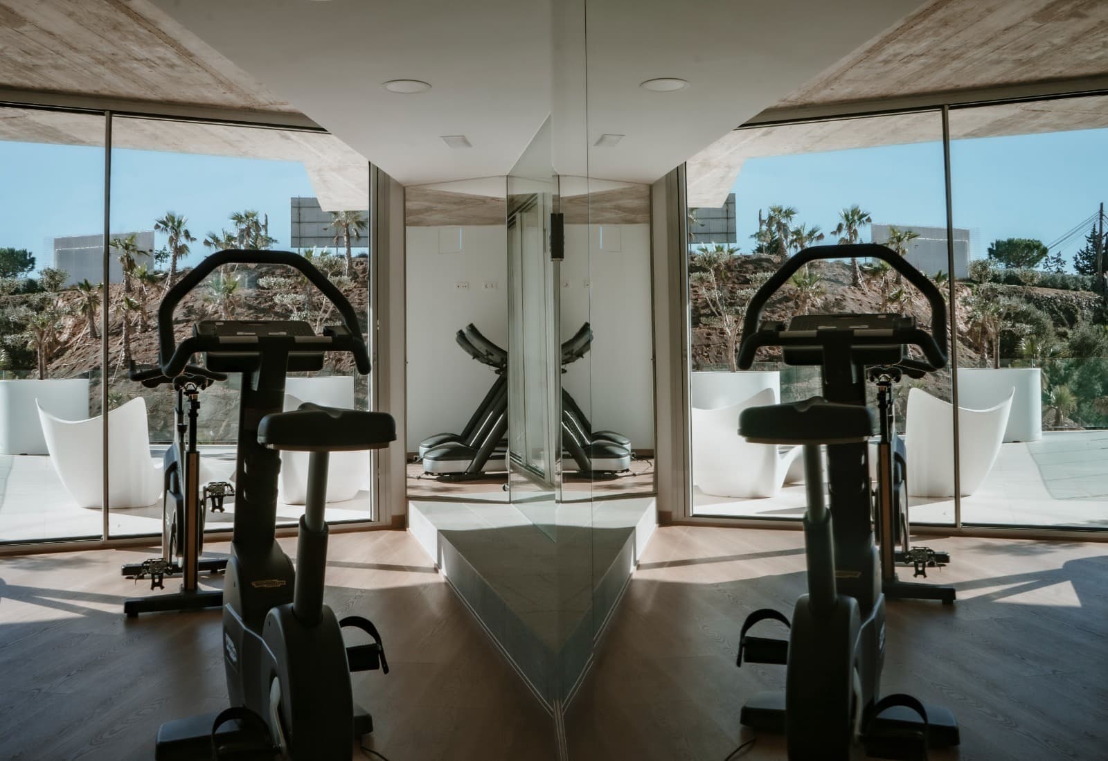 3 bedroom Apartment for sale in Benalmadena with pool - € 1,349,000 (Ref: 9271555)