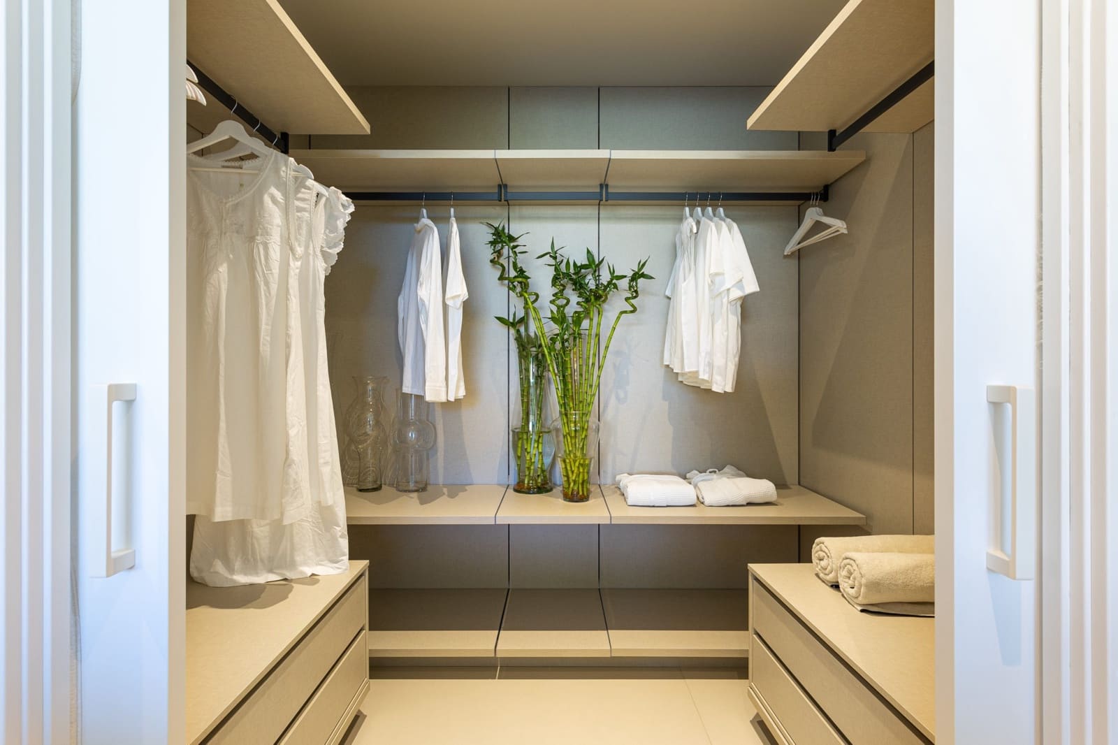 3 Zimmer Apartment zu verkaufen in Fuengirola mit Pool - 1.250.000 € (Ref: 9350124)