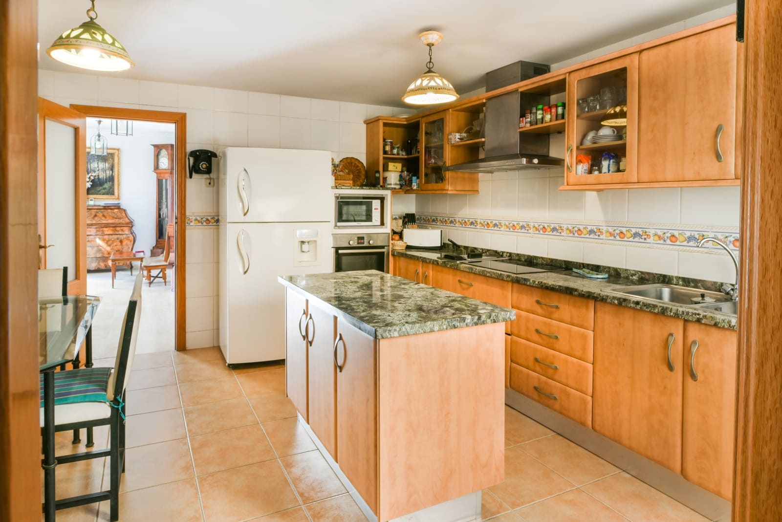 5 makuuhuone Omakotitalo myytävänä paikassa Malaga kaupunki mukana uima-altaan - 875 000 € (Ref: 9357799)