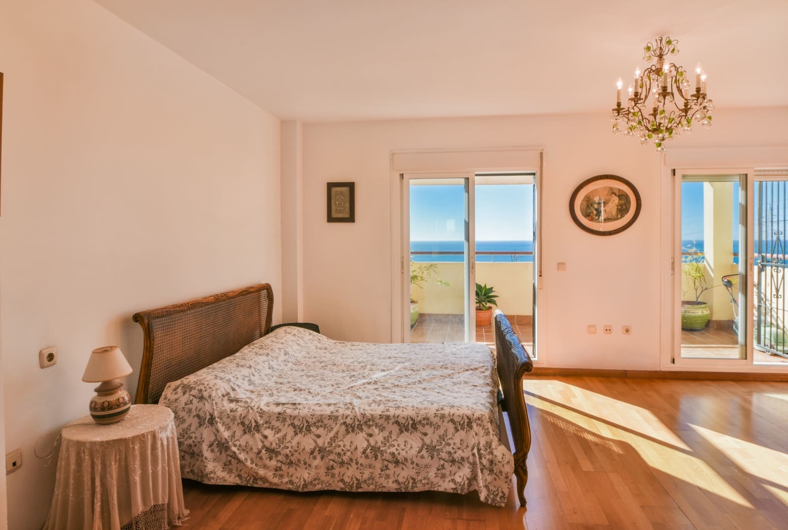 5 makuuhuone Omakotitalo myytävänä paikassa Malaga kaupunki mukana uima-altaan - 875 000 € (Ref: 9357799)