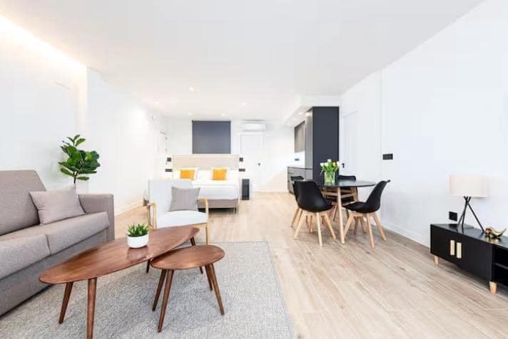 Apartamento para venda em Malaga cidade - 696 000 € (Ref: 9360960)