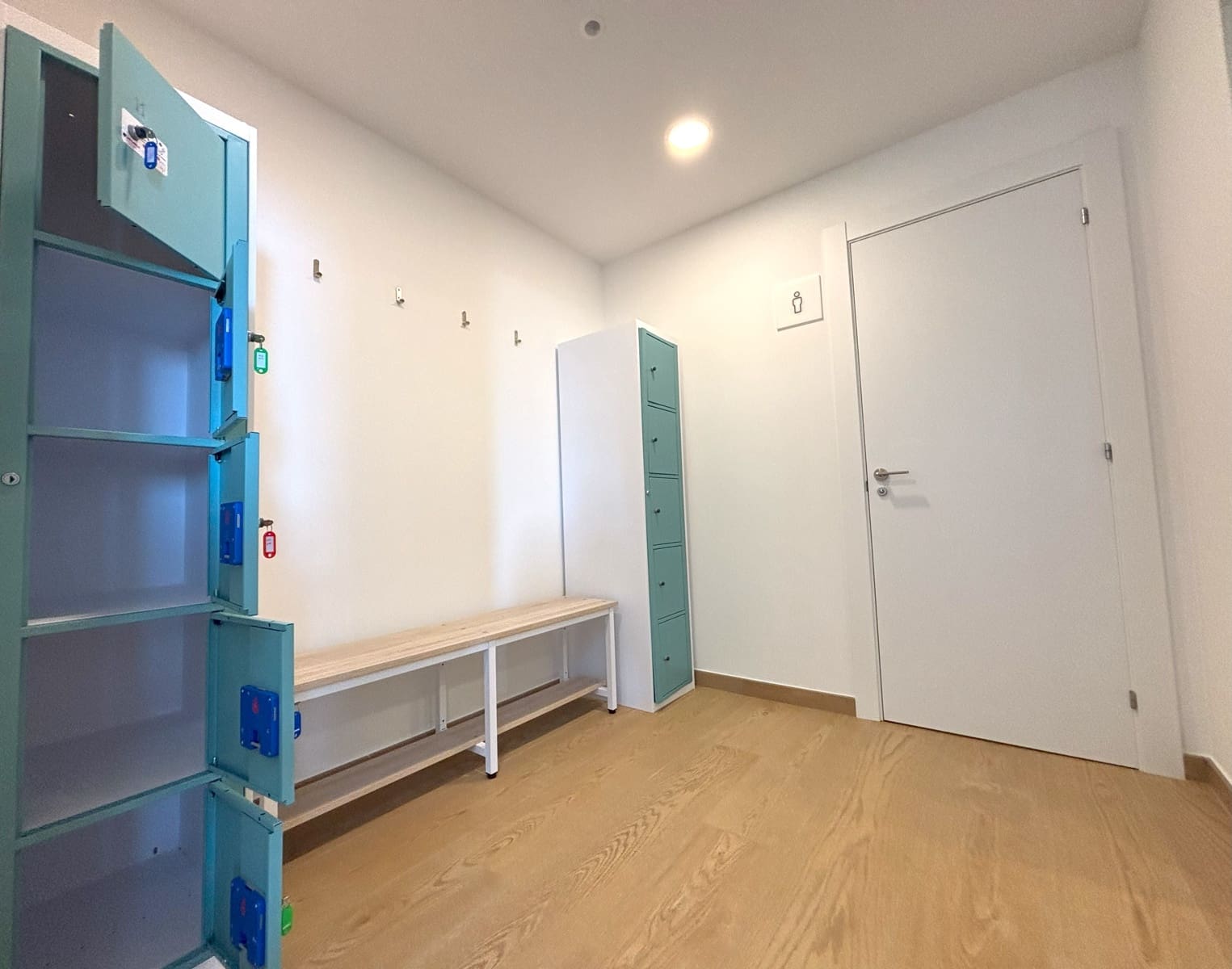 2 slaapkamer Appartement te koop in Carvajal met zwembad garage - € 849.000 (Ref: 9360961)