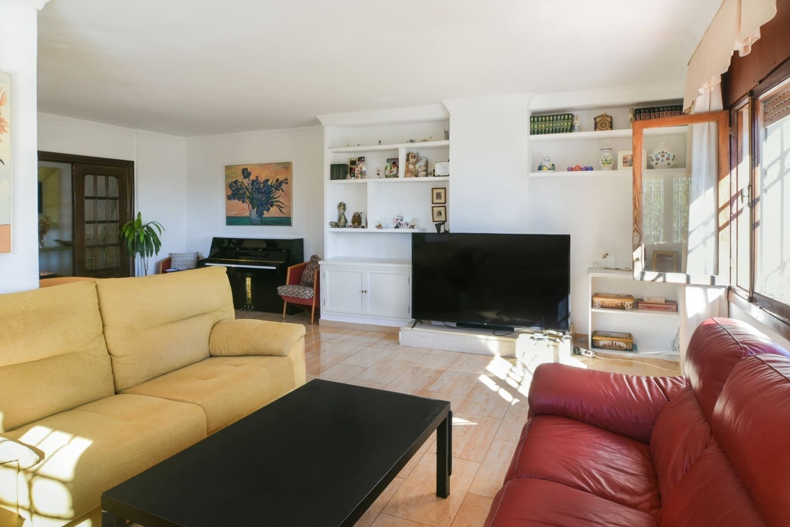 5 soveværelse Villa til salg i Malaga by med swimmingpool - € 1.750.000 (Ref: 9370361)