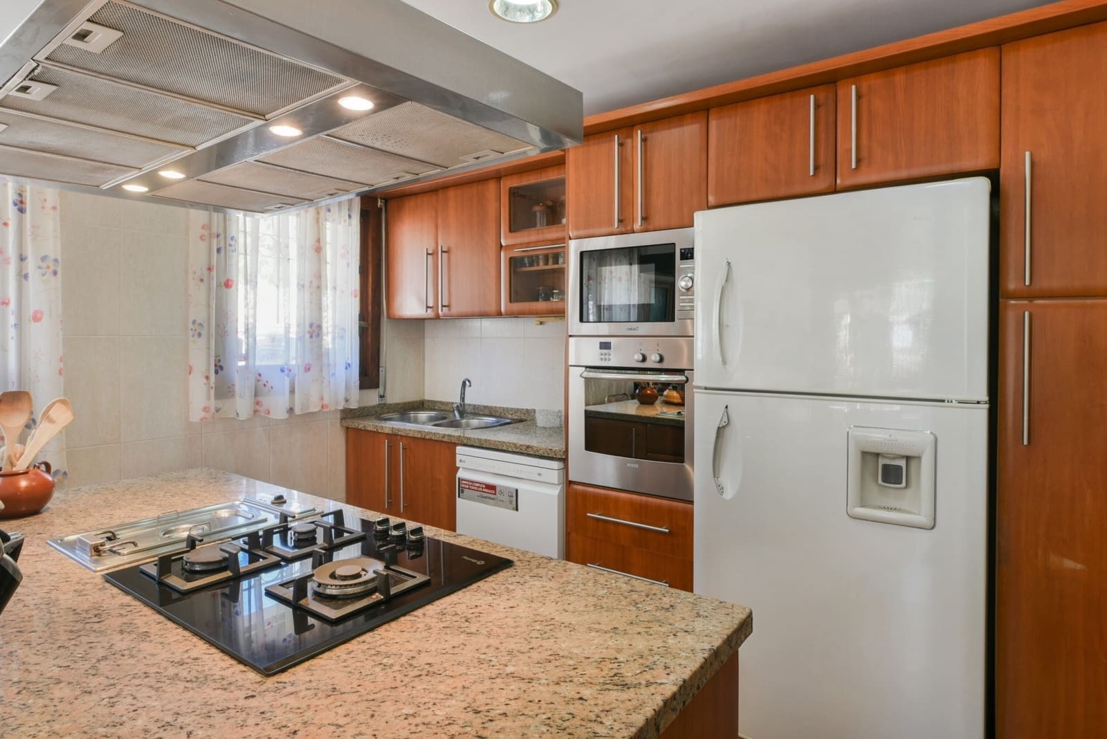 5 soveværelse Villa til salg i Malaga by med swimmingpool - € 1.750.000 (Ref: 9370361)