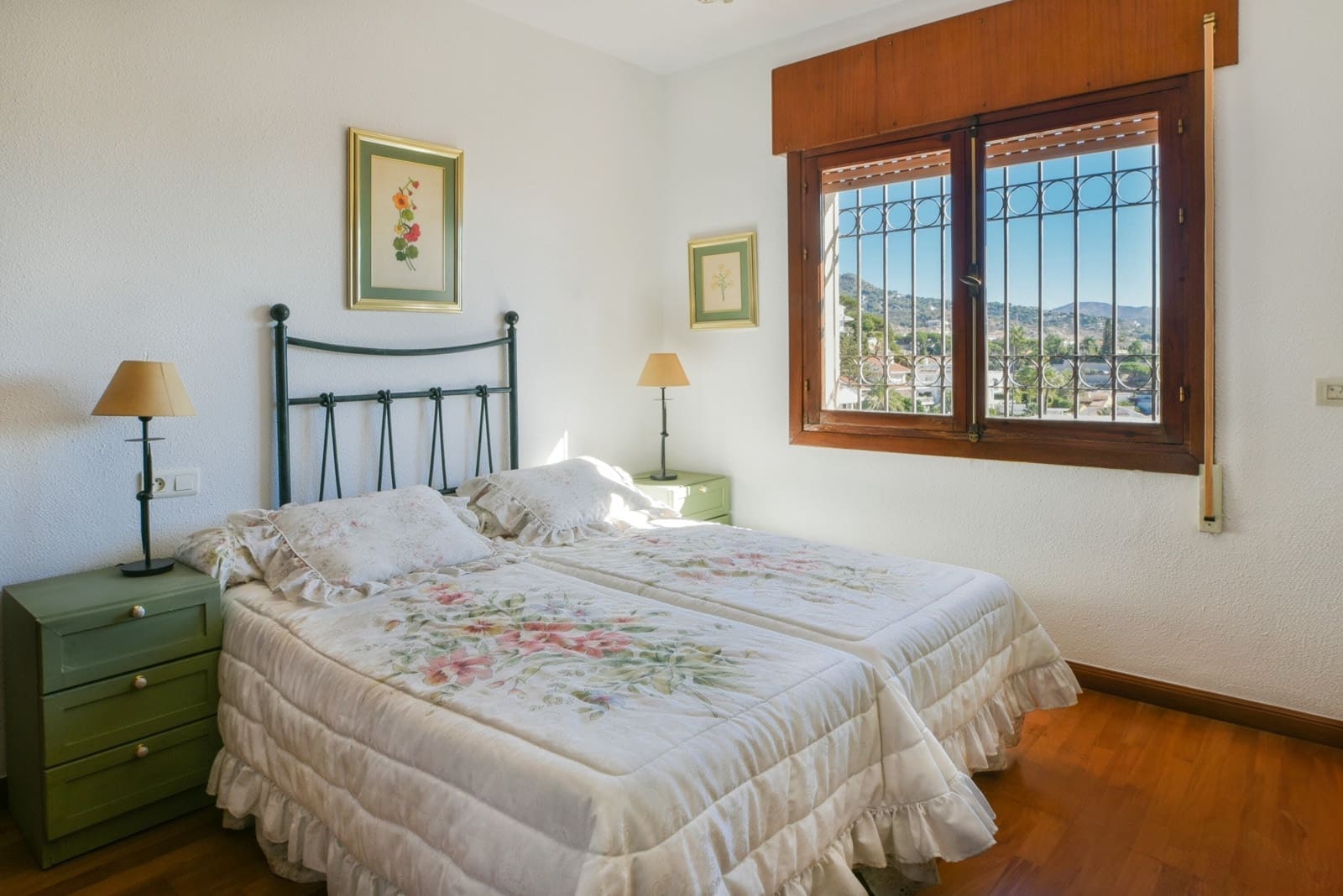 5 soveværelse Villa til salg i Malaga by med swimmingpool - € 1.750.000 (Ref: 9370361)