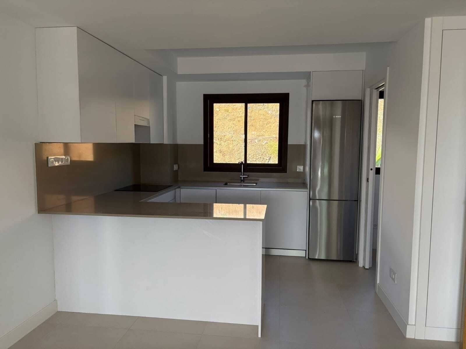 2 makuuhuone Huoneisto myytävänä paikassa Torre de Benagalbon mukana uima-altaan - 510 000 € (Ref: 9378490)