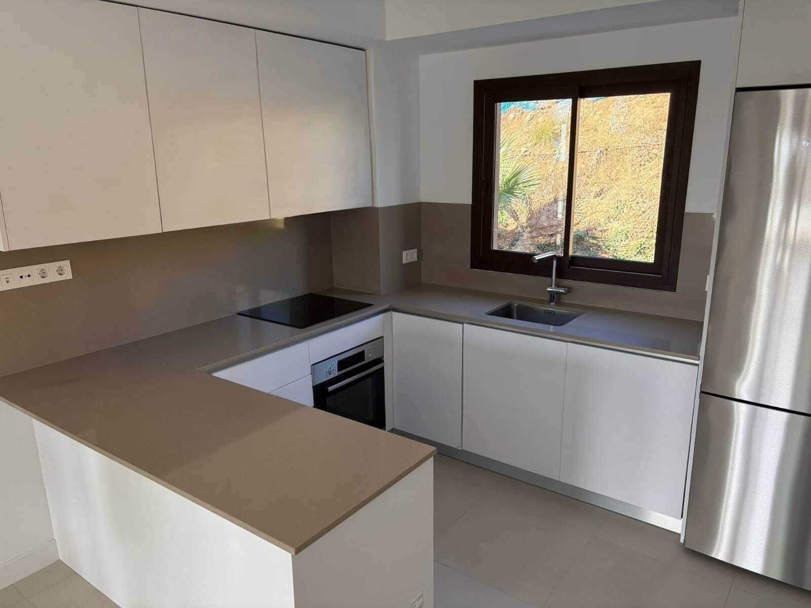 2 makuuhuone Huoneisto myytävänä paikassa Torre de Benagalbon mukana uima-altaan - 510 000 € (Ref: 9378490)