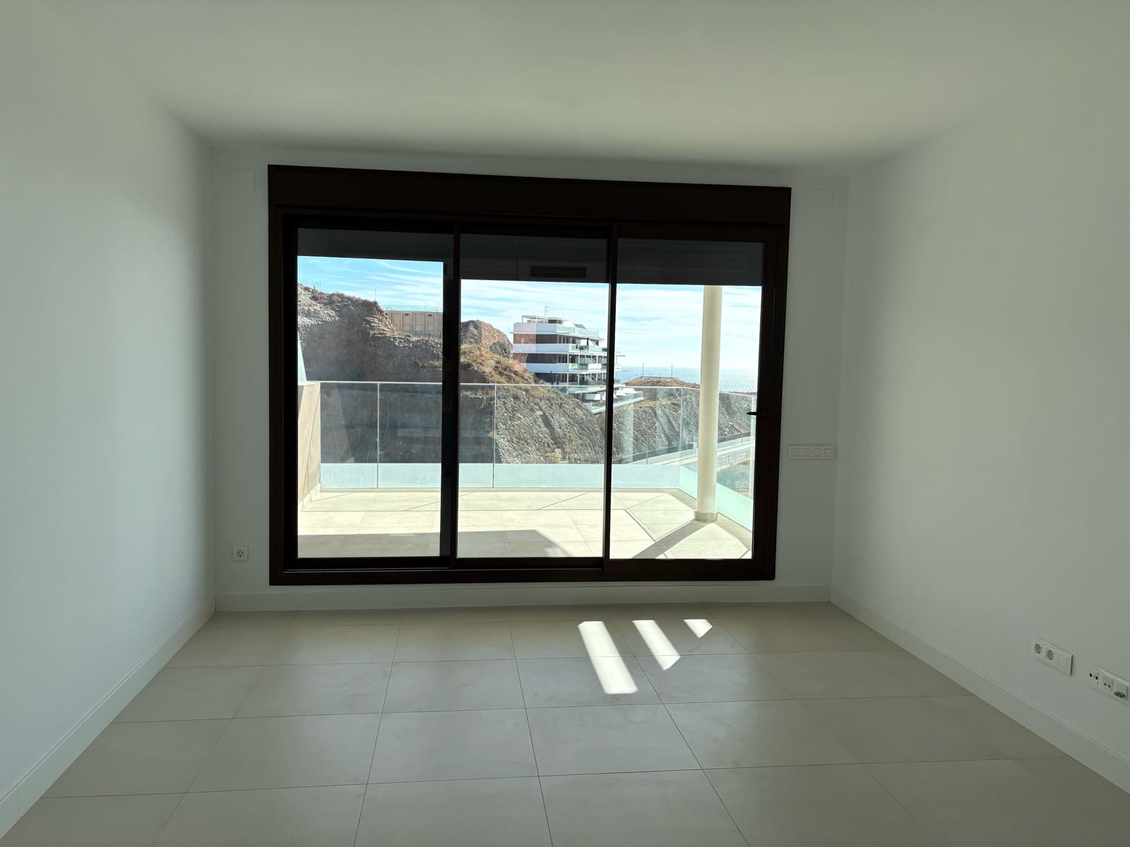 2 makuuhuone Huoneisto myytävänä paikassa Torre de Benagalbon mukana uima-altaan - 510 000 € (Ref: 9378490)