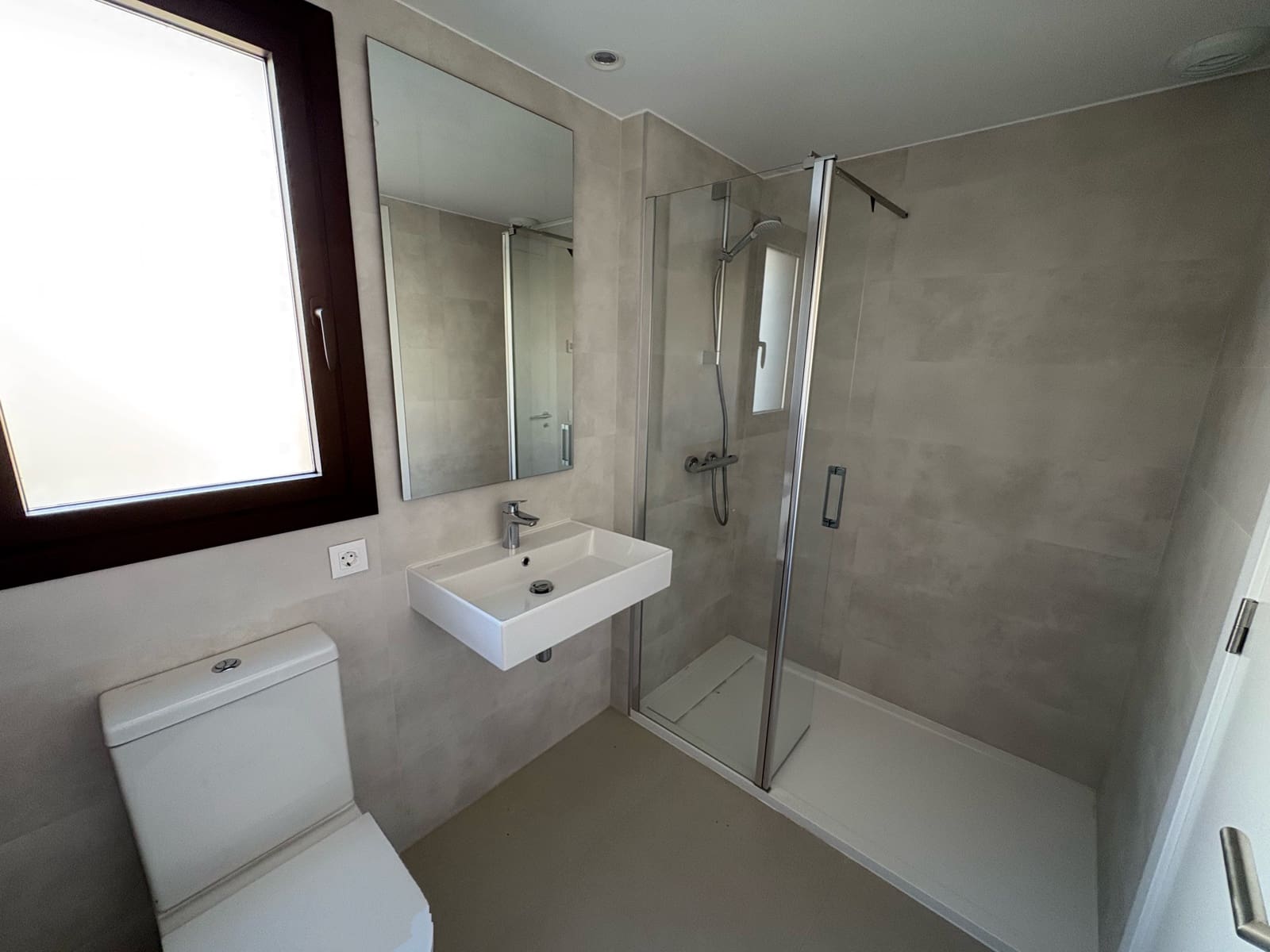 2 makuuhuone Huoneisto myytävänä paikassa Torre de Benagalbon mukana uima-altaan - 510 000 € (Ref: 9378490)