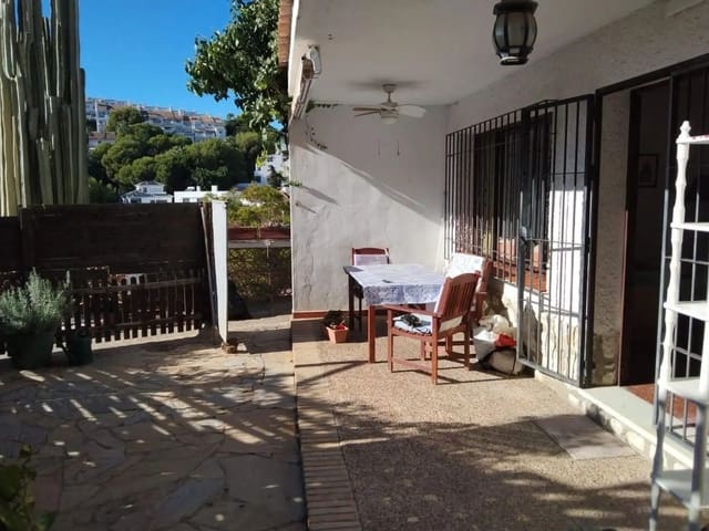 Willa na sprzedaż w Pedregalejo, Miasto Málaga - 930 000 € (Ref: 9397036)