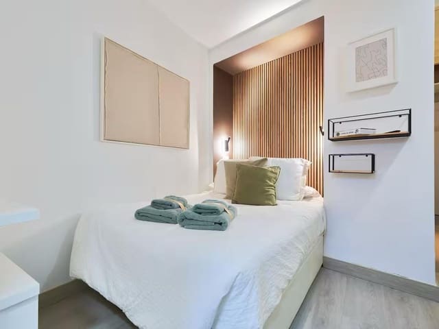 1 soverom Leilighet til salgs i San Felipe Neri, Málaga by - € 280 000 (Ref: 9451163)