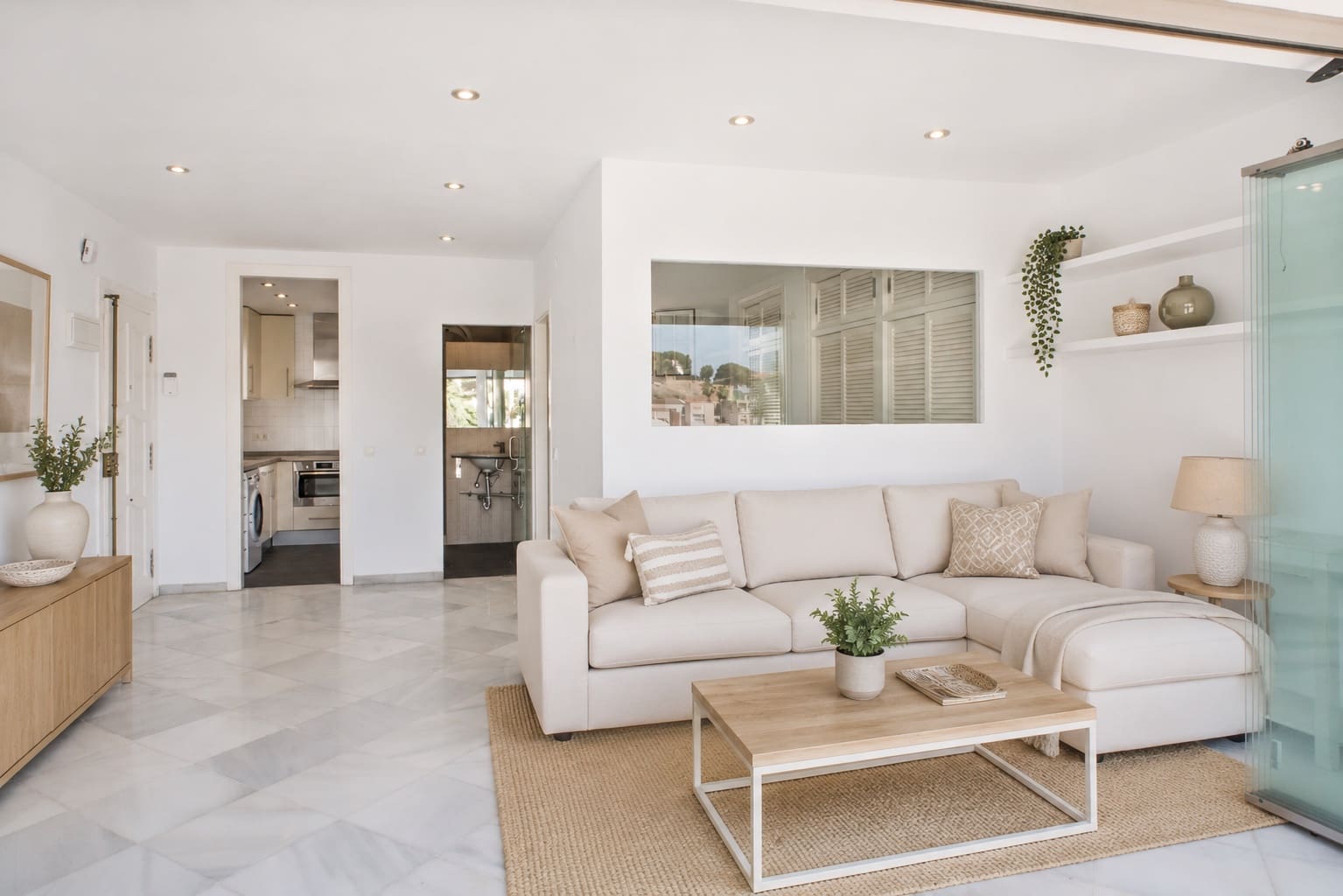 1 soverom Leilighet til salgs i Malaga by med svømmebasseng - € 335 000 (Ref: 9834110)