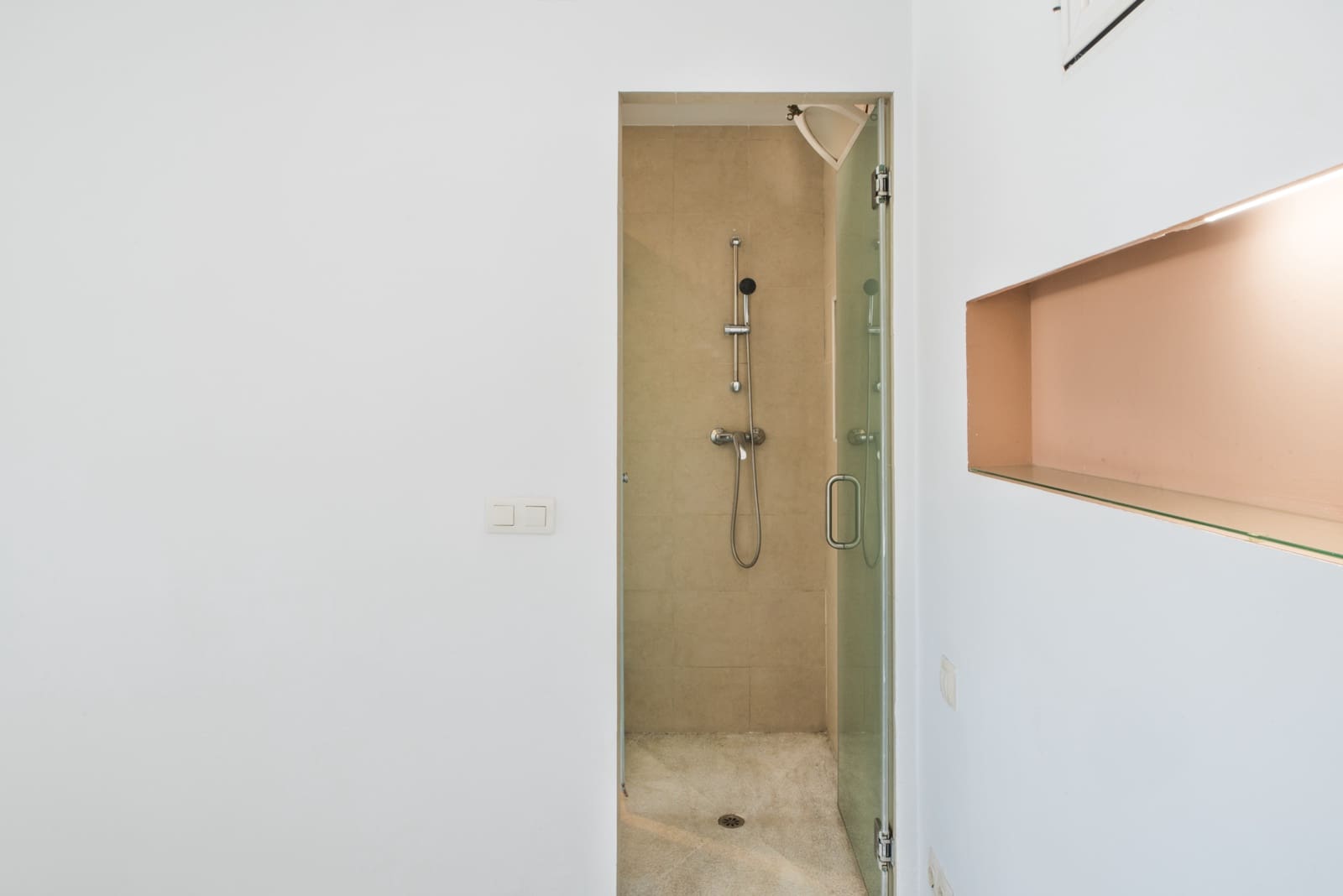 1 soverom Leilighet til salgs i Malaga by med svømmebasseng - € 335 000 (Ref: 9834110)