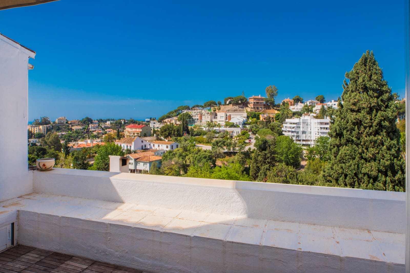 1 soverom Leilighet til salgs i Malaga by med svømmebasseng - € 335 000 (Ref: 9834110)