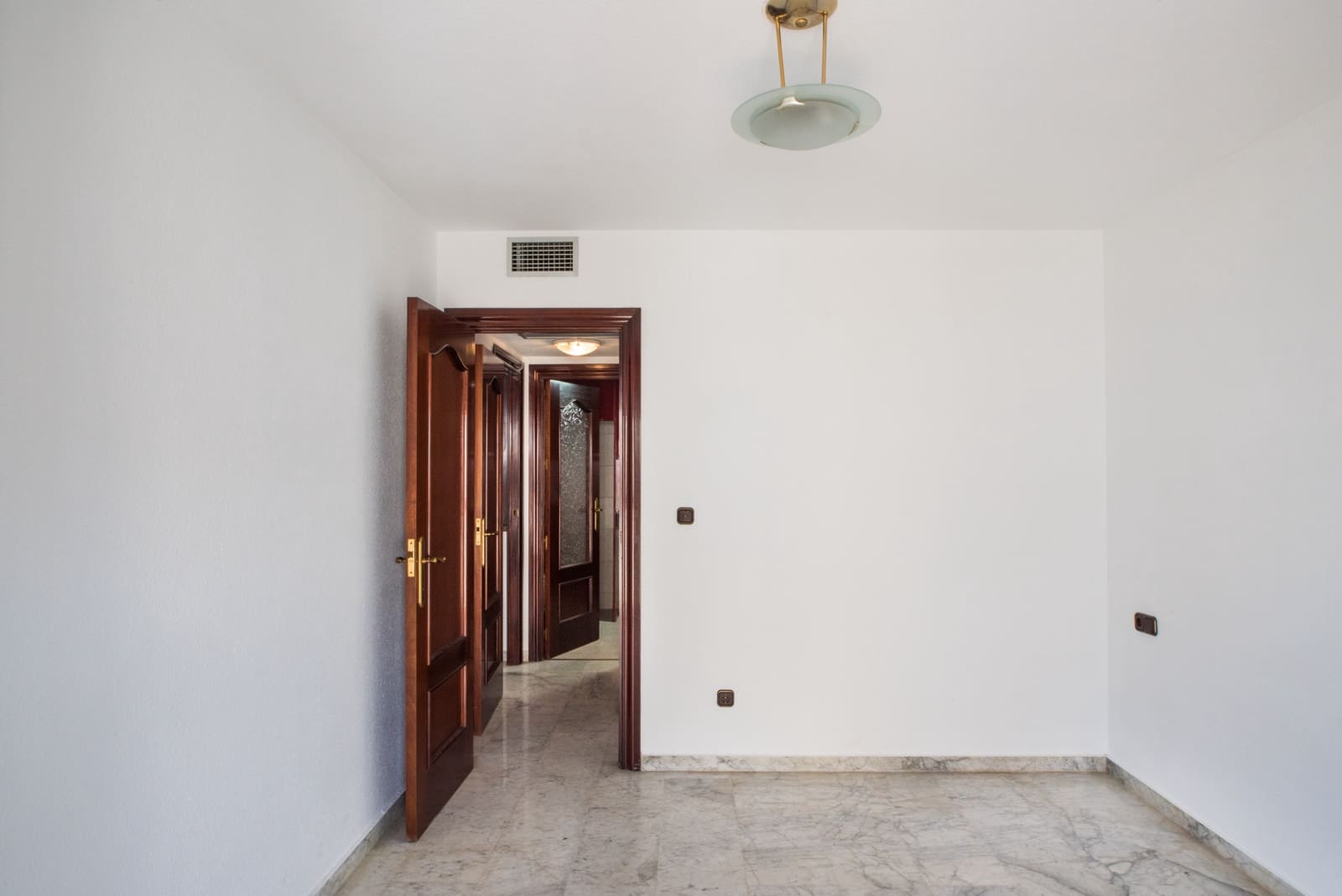 2 slaapkamer Appartement te koop in Malaga stad - € 570.000 (Ref: 9834111)