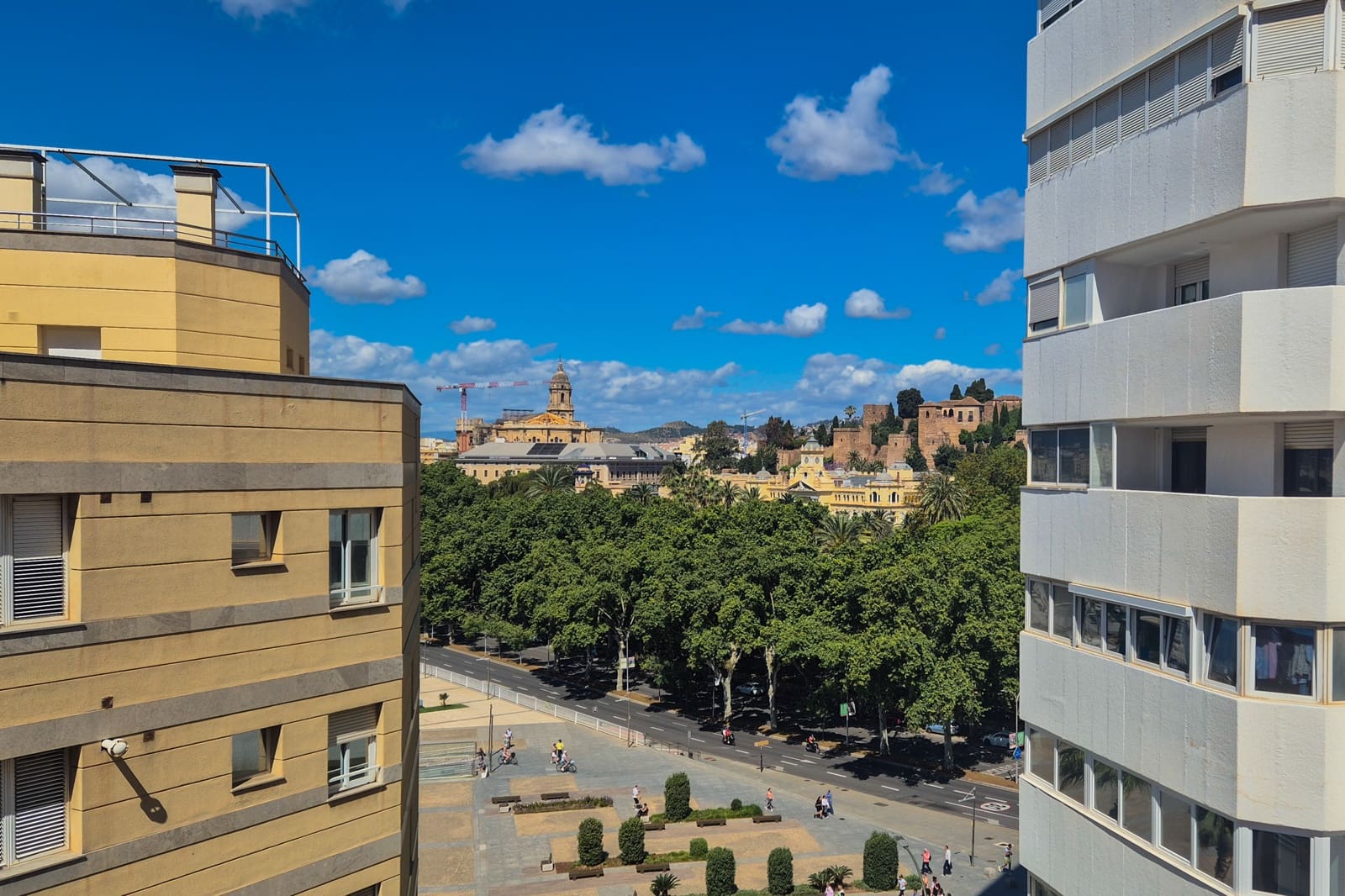 2 slaapkamer Appartement te koop in Malaga stad - € 570.000 (Ref: 9834111)