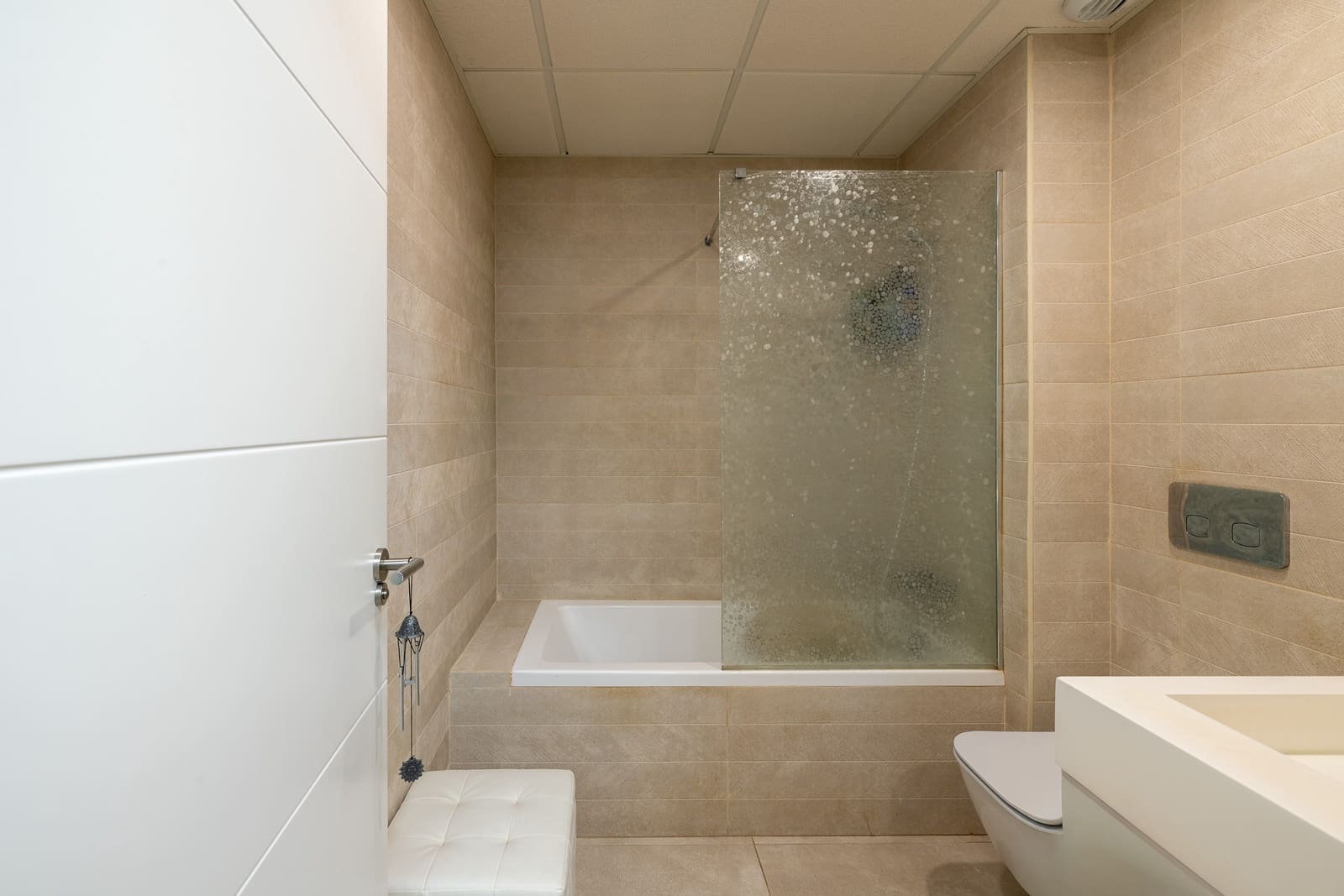 2 bedroom Apartment for sale in Torremolinos with pool - € 793,900 (Ref: 9834112)