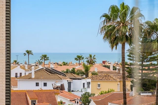 2 soveværelse Lejlighed til salg i Torremolinos med swimmingpool - € 793.900 (Ref: 9834112)