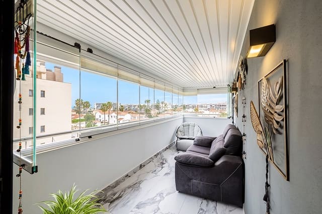 2 soveværelse Lejlighed til salg i Torremolinos med swimmingpool - € 793.900 (Ref: 9834112)