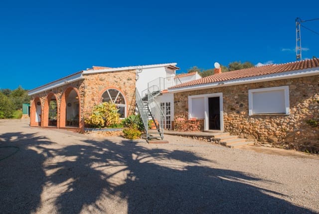 3 soveværelse Villa til salg i Periana med swimmingpool - € 450.000 (Ref: 9834114)