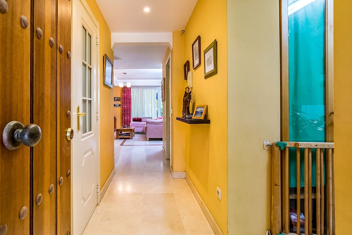 4 bedroom Villa for sale in Riviera del Sol with pool - € 660,000 (Ref: 9834590)