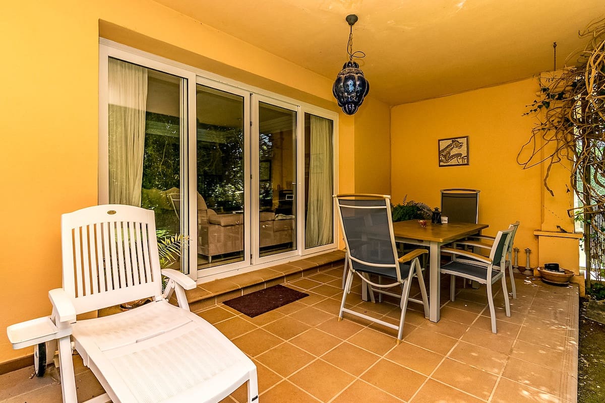 4 bedroom Villa for sale in Riviera del Sol with pool - € 660,000 (Ref: 9834590)