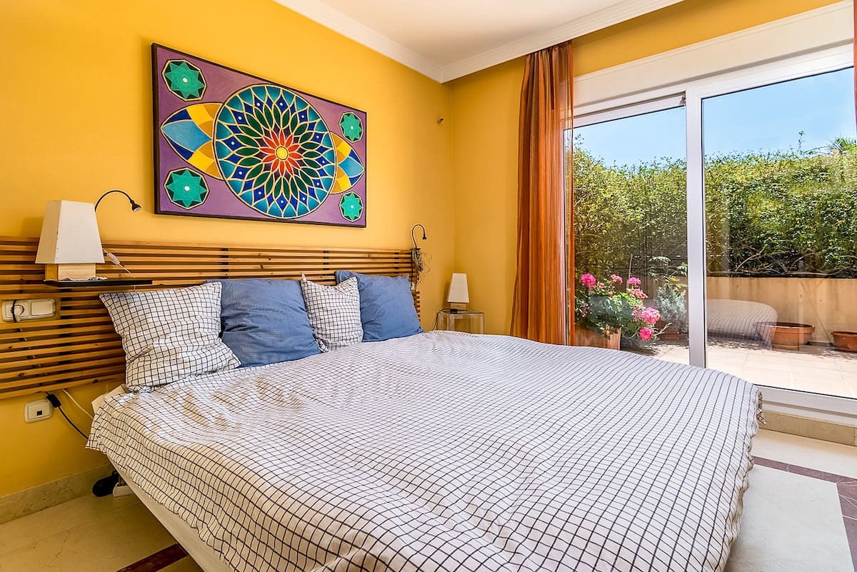 4 bedroom Villa for sale in Riviera del Sol with pool - € 660,000 (Ref: 9834590)