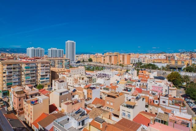 3 soverom Leilighet til salgs i Huelin, Málaga by - € 399 900 (Ref: 9834831)