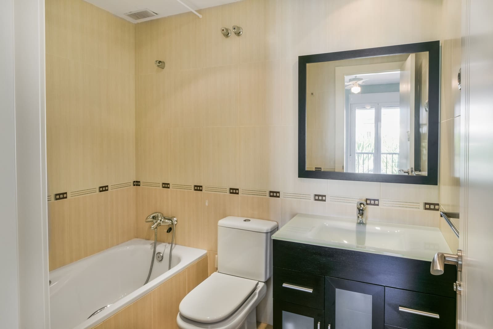 5 bedroom Villa for sale in Torremolinos - € 860,000 (Ref: 9849043)