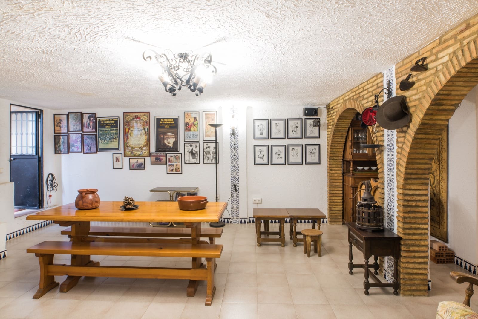 5 bedroom Villa for sale in Torremolinos - € 860,000 (Ref: 9849043)