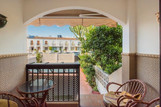 5 soverom Villa til salgs i Torremolinos - € 860 000 (Ref: 9849043)