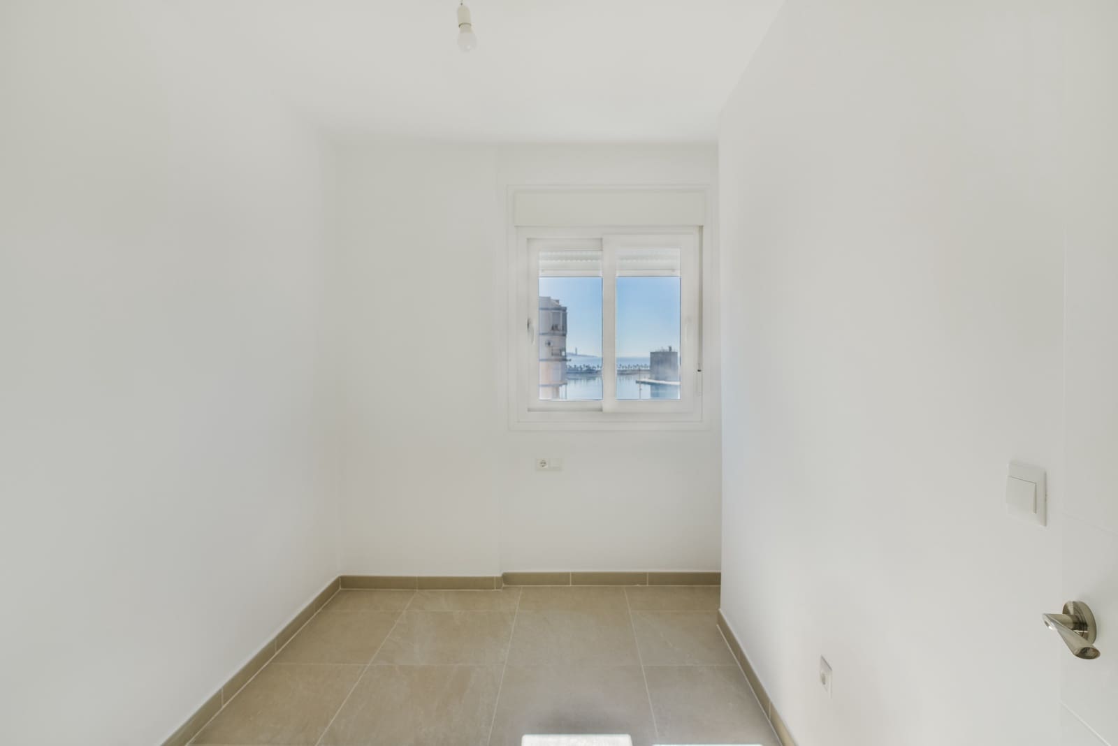 3 slaapkamer Appartement te koop in Malaga stad - € 685.000 (Ref: 9869695)