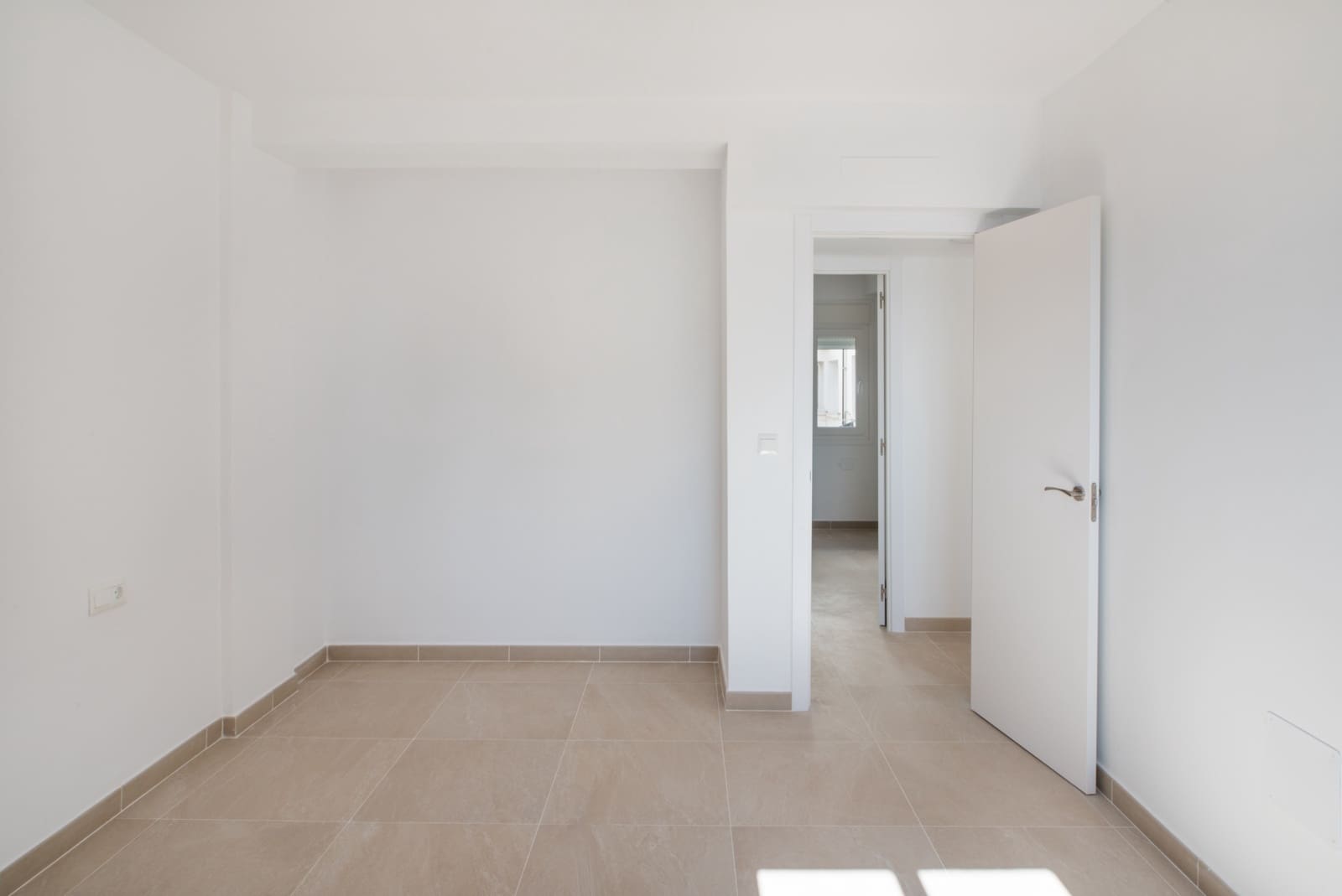 3 slaapkamer Appartement te koop in Malaga stad - € 685.000 (Ref: 9869695)