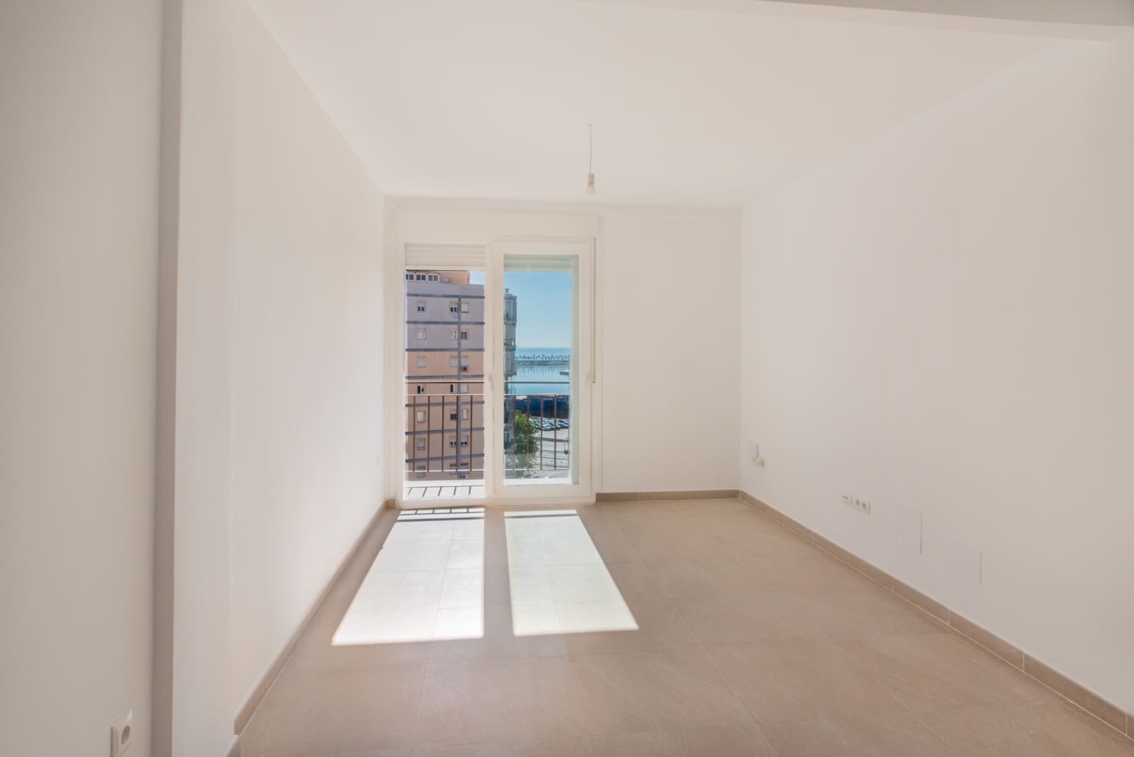 3 slaapkamer Appartement te koop in Malaga stad - € 685.000 (Ref: 9869695)