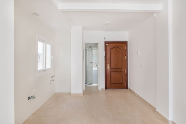 3 slaapkamer Appartement te koop in Ensanche Centro, Málaga stad - € 685.000 (Ref: 9869695)