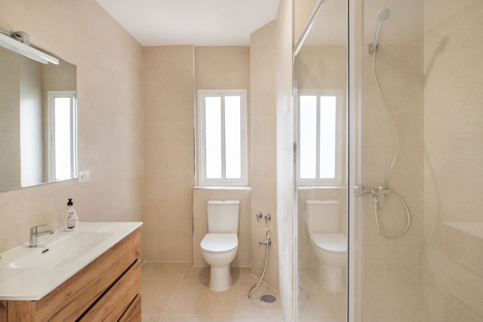 3 slaapkamer Appartement te koop in Malaga stad - € 685.000 (Ref: 9869695)