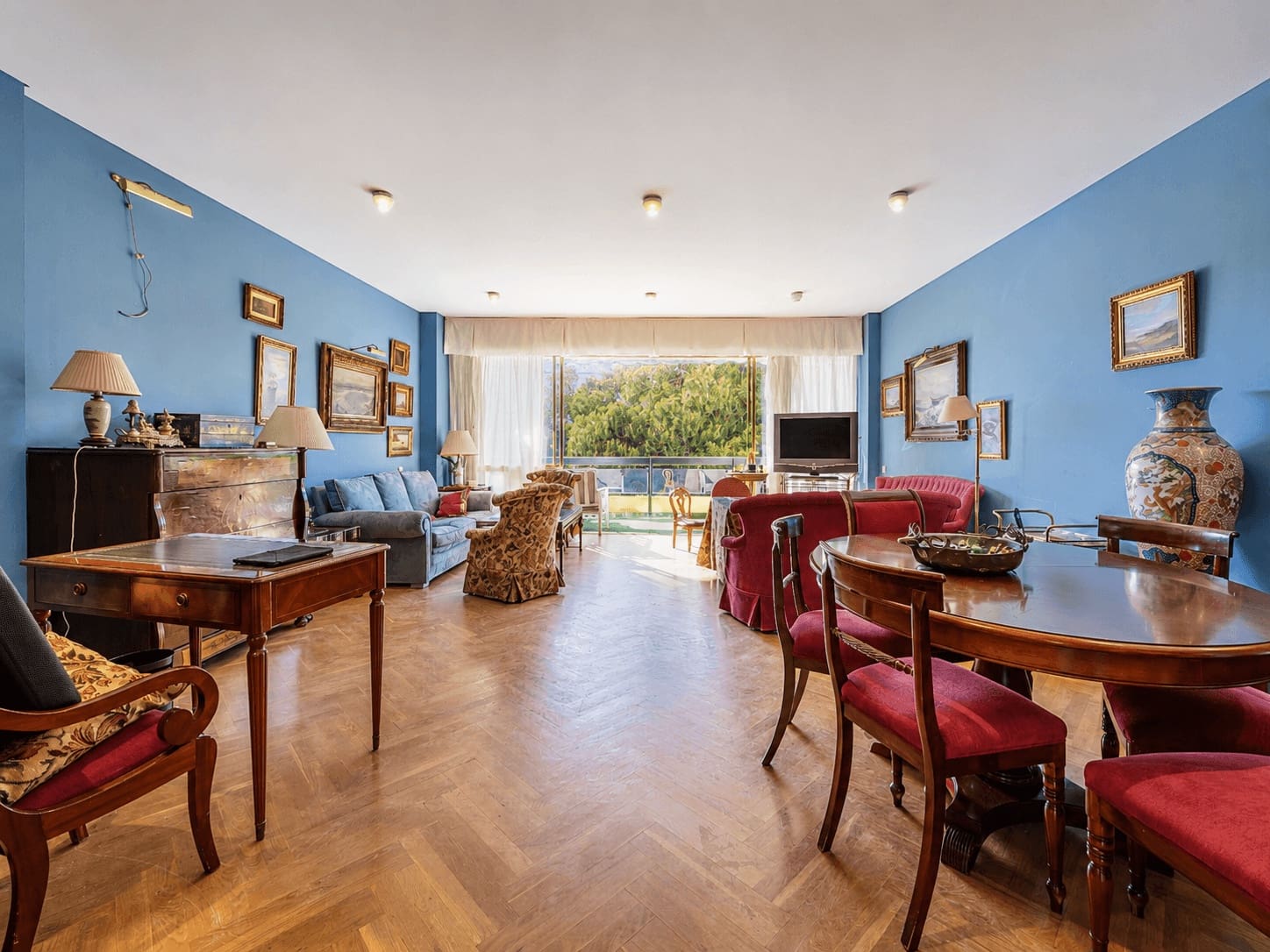 4 soveværelse Lejlighed til salg i Malaga by med swimmingpool - € 1.120.000 (Ref: 9944730)