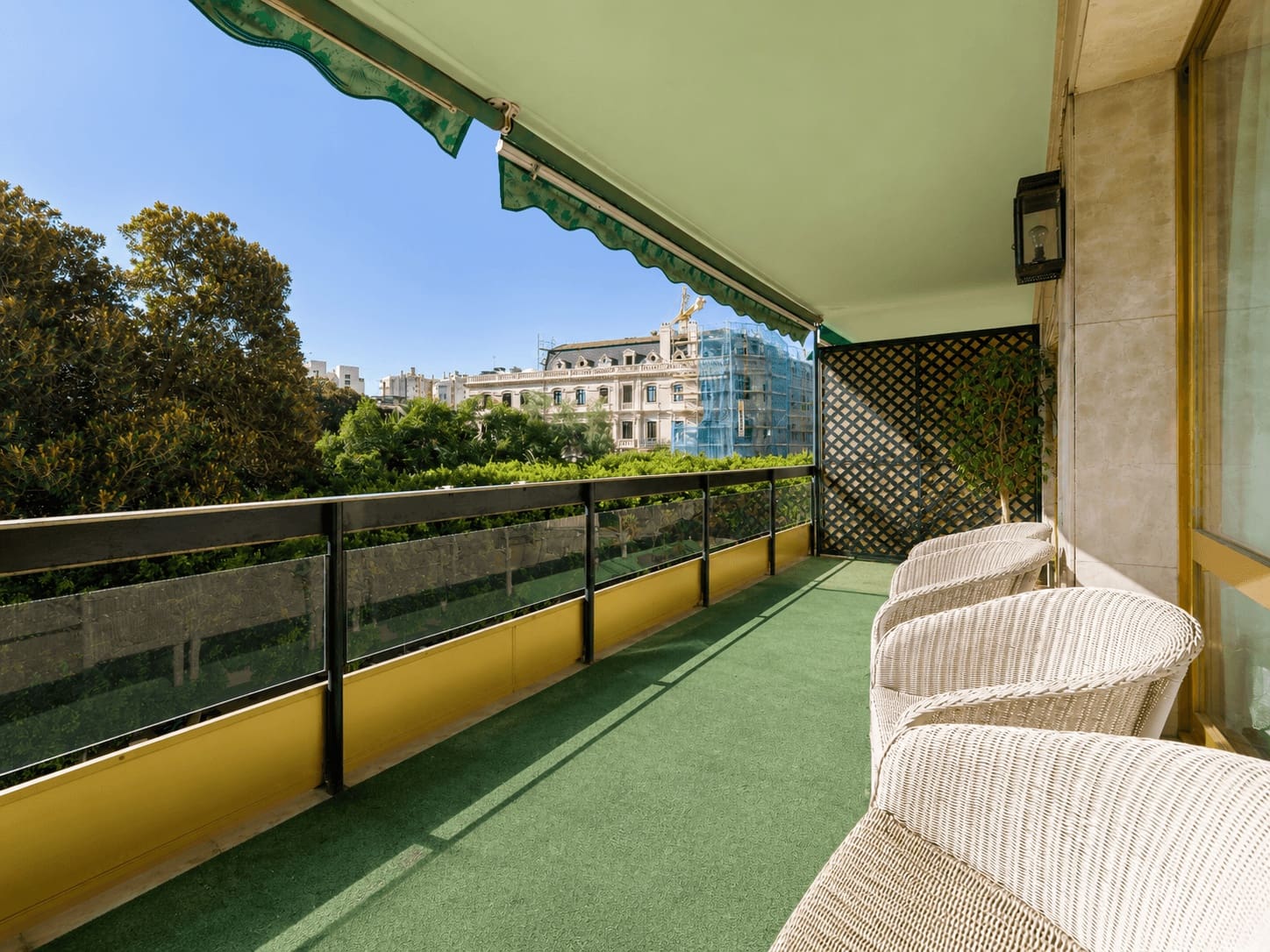 4 soveværelse Lejlighed til salg i Malaga by med swimmingpool - € 1.120.000 (Ref: 9944730)