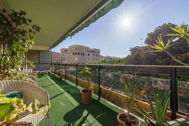4 sypialnia Apartament na sprzedaż w La Malagueta, Miasto Málaga z basenem - 1 120 000 € (Ref: 9944730)